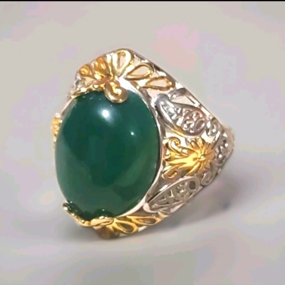 18K Gold Platinum Green Onyx Cocktail Ring
